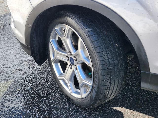 Certified 2019 Ford Escape Titanium image 34