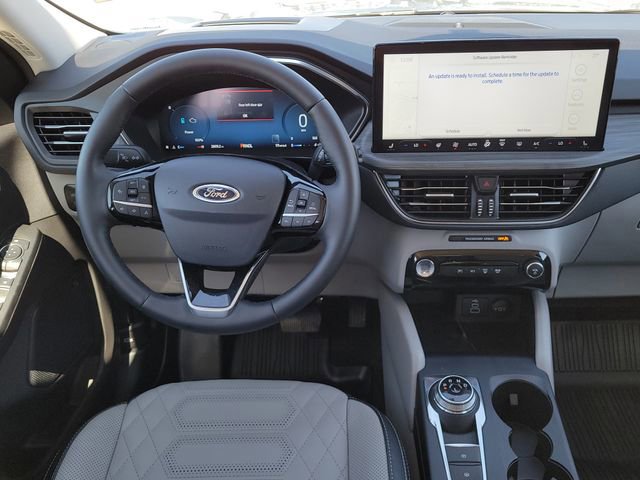 Certified 2024 Ford Escape Platinum w/ Premium Technology Package image 10