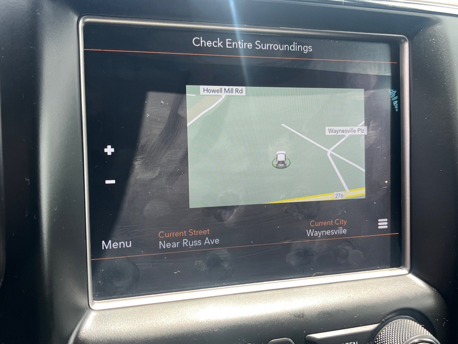 Used 2018 Jeep Grand Cherokee Altitude AWD/4WD image 11