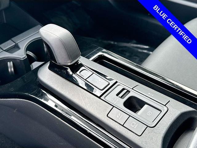 Used 2024 Toyota Prius XLE AWD/4WD image 14