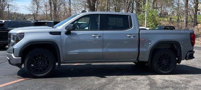 Used 2024 GMC Sierra 1500 Elevation AWD/4WD image 2