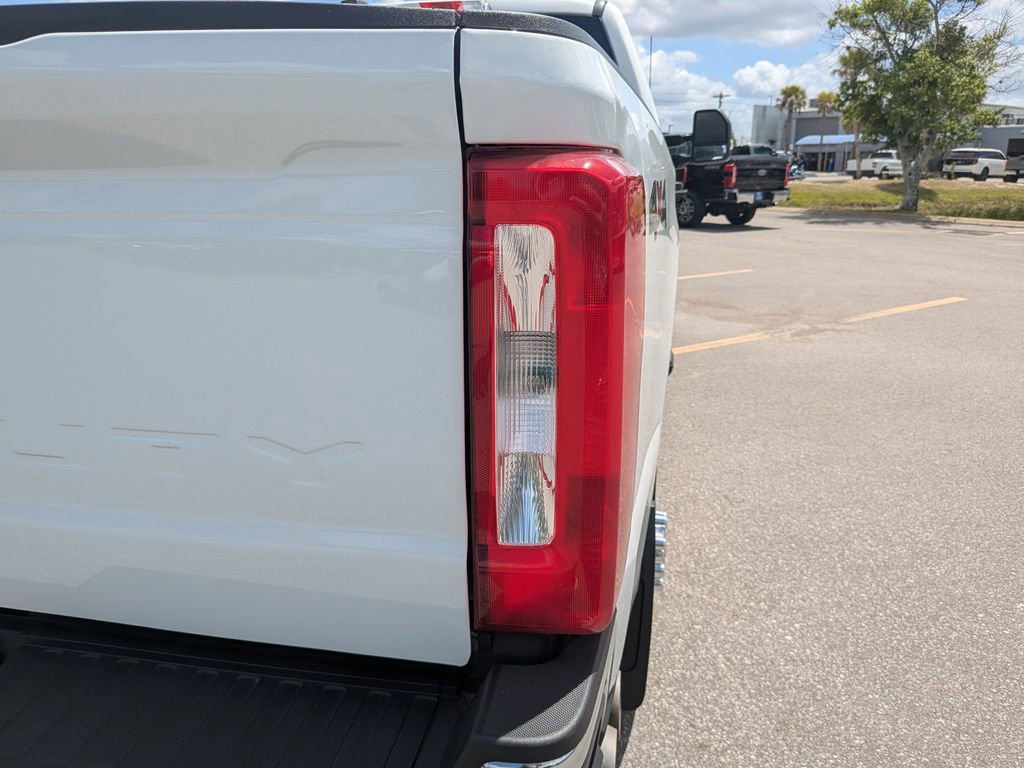 Certified 2025 Ford F350 XL w/ XL Chrome Package AWD/4WD image 14