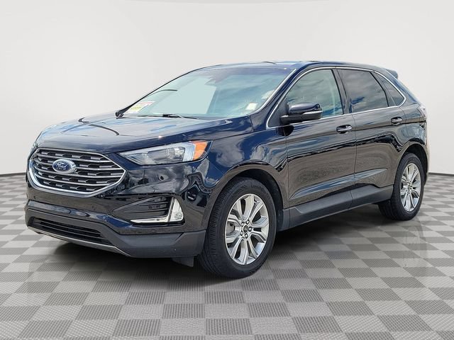 Certified 2024 Ford Edge Titanium AWD/4WD image 3
