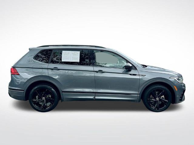 Used 2023 Volkswagen Tiguan SE R-Line FWD image 4