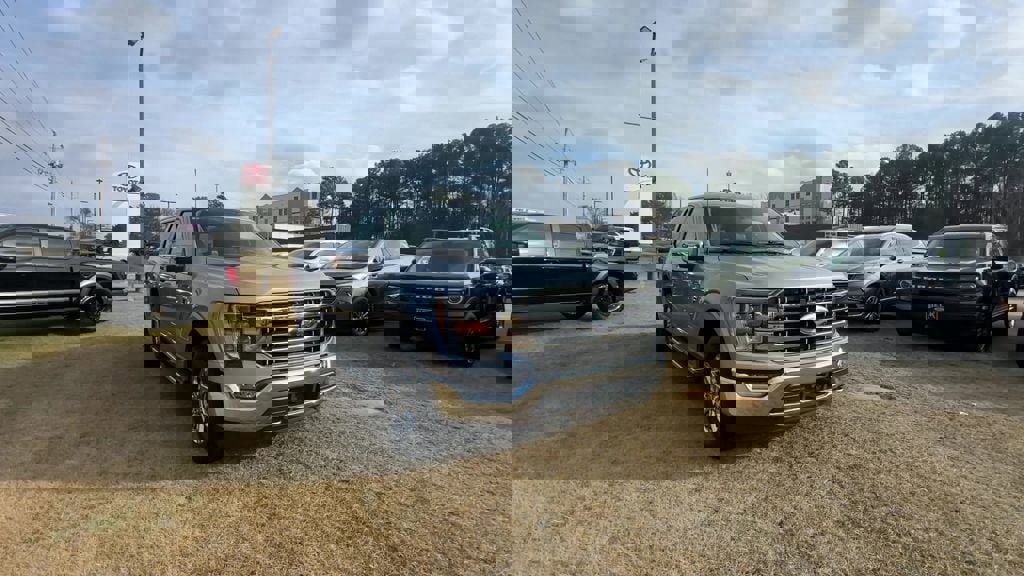 Certified 2023 Ford F150 Lariat w/ Trailer Tow Package image 7