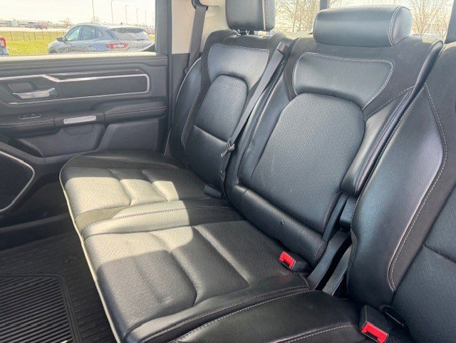 Used 2022 RAM 1500 Laramie AWD/4WD image 27