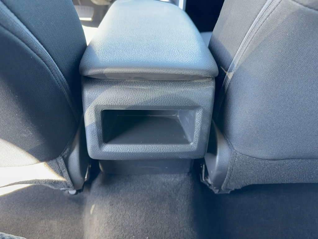 Used 2022 Toyota Camry LE image 29