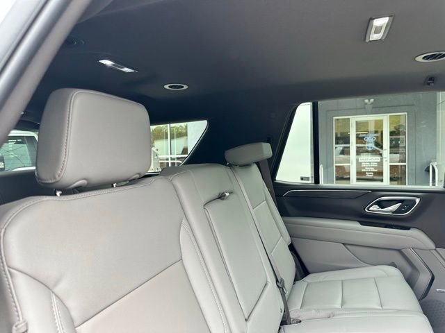 Used 2023 Chevrolet Tahoe LT w/ Luxury Package AWD/4WD image 43