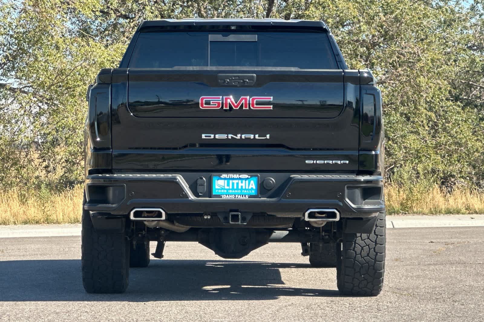 Used 2019 GMC Sierra 1500 Denali w/ Denali Ultimate Package AWD/4WD image 7