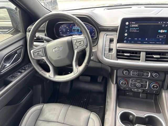 Used 2022 Chevrolet Suburban RST w/ Luxury Package image 14