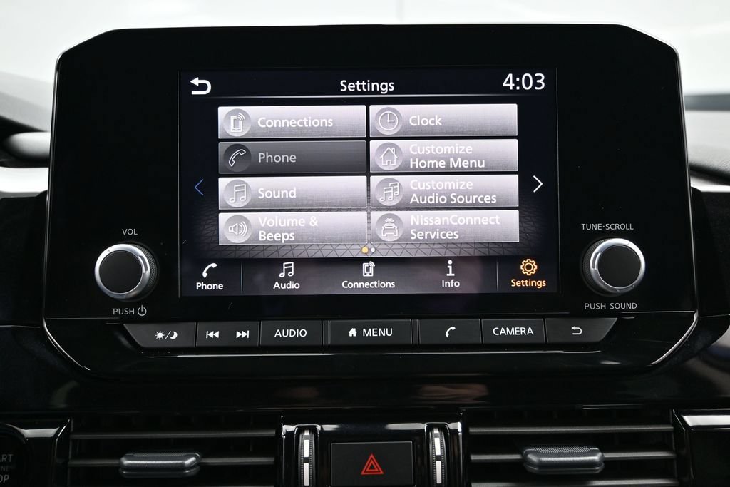 Used 2025 Nissan Pathfinder SV AWD/4WD image 28