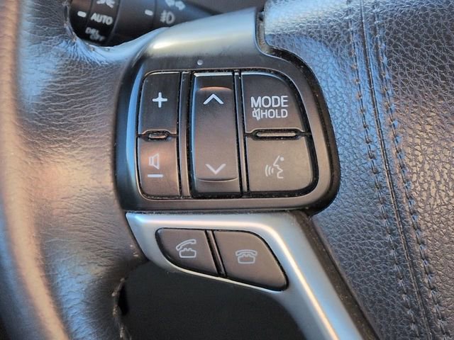 Used 2017 Toyota Sienna L image 27