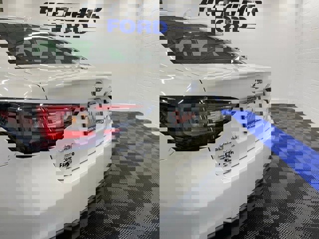 Used 2023 Subaru Legacy Premium image 10