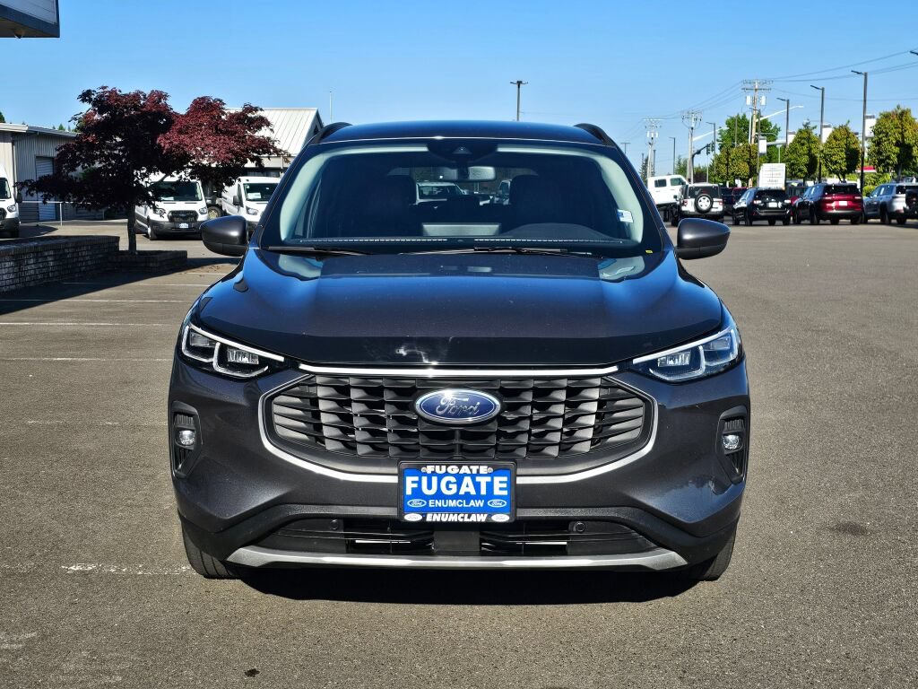 Certified 2025 Ford Escape Platinum AWD/4WD image 3
