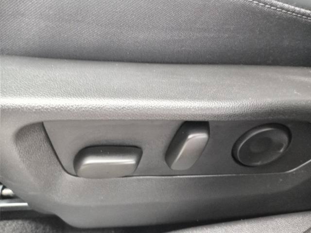 Used 2024 Buick Envision Preferred AWD/4WD image 9