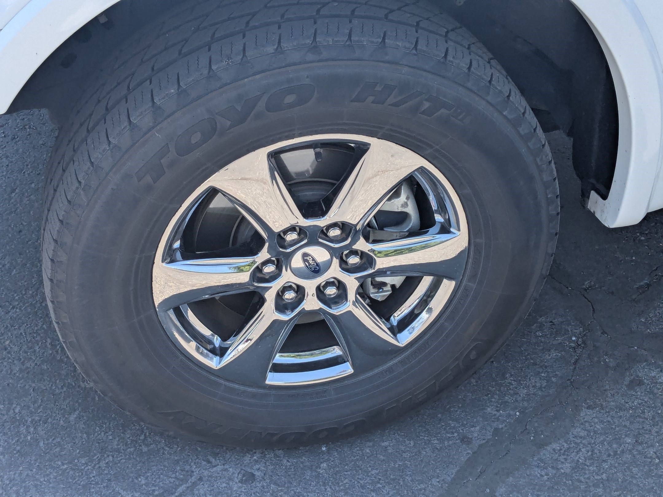 Certified 2020 Ford F150 Lariat w/ Equipment Group 502A Luxury AWD/4WD image 15