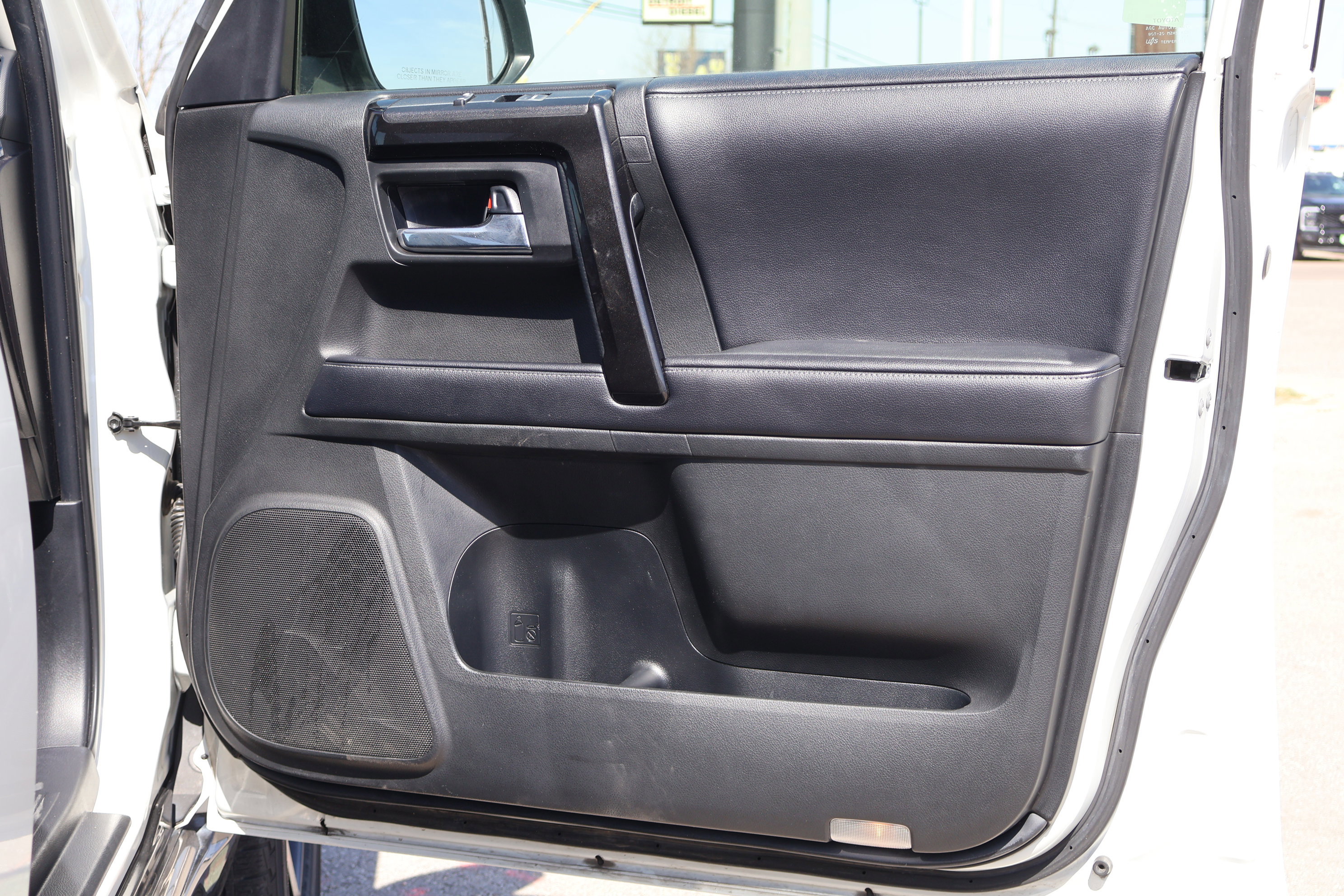 Used 2019 Toyota 4Runner Limited image 38