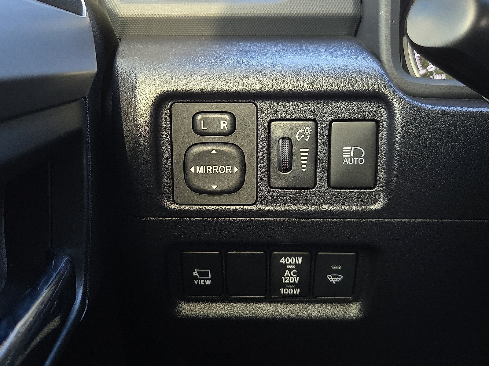 Used 2024 Toyota 4Runner Limited AWD/4WD image 21