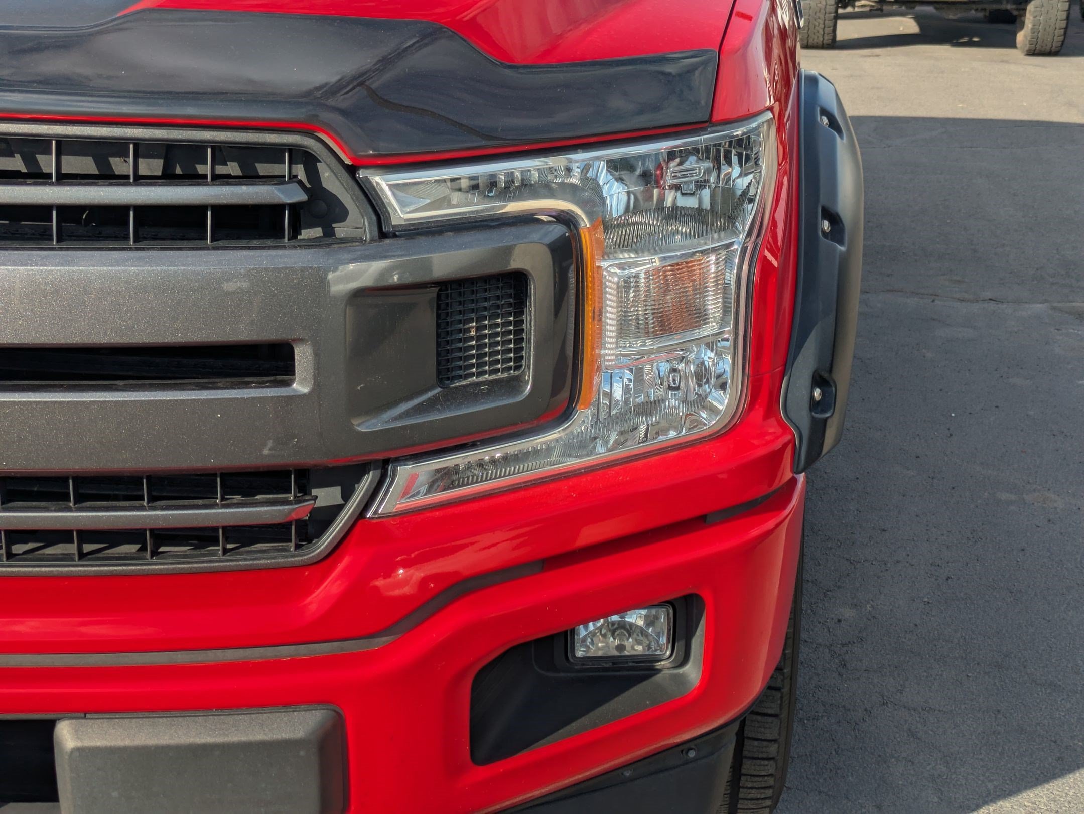 Certified 2018 Ford F150 XLT w/ Equipment Group 302A Luxury AWD/4WD image 13