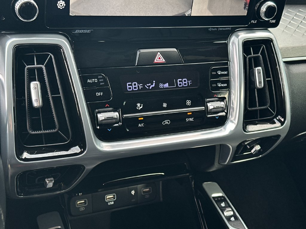 Used 2023 Kia Sorento SX AWD/4WD image 20