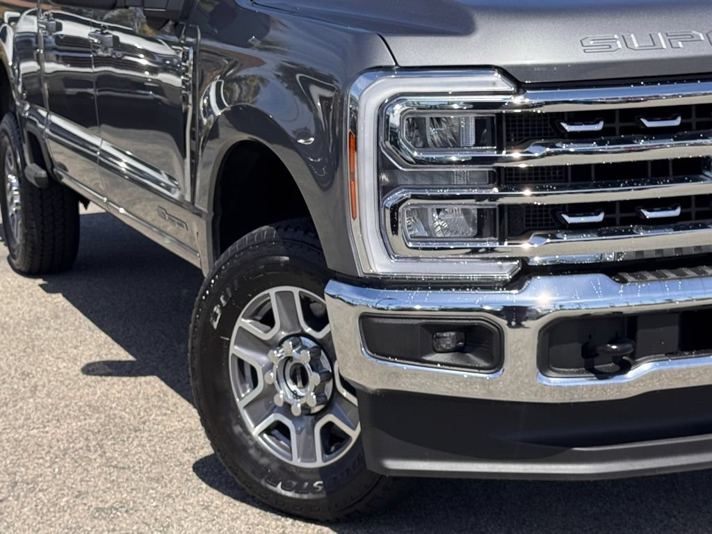 Certified 2024 Ford F250 Lariat AWD/4WD image 4