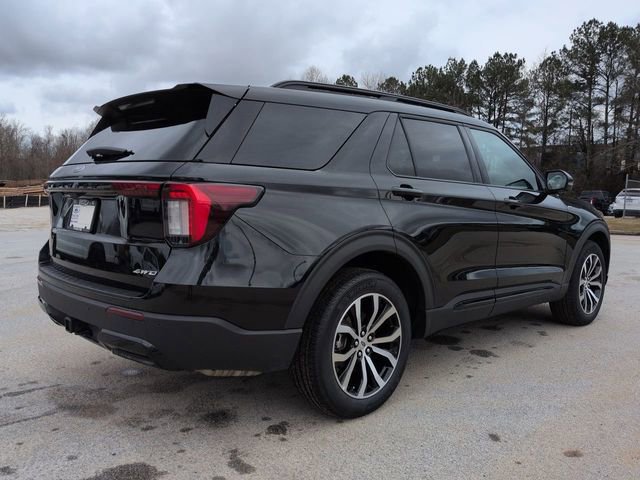 Certified 2025 Ford Explorer ST-Line AWD/4WD image 4