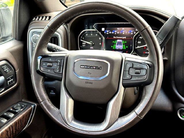 Used 2021 GMC Sierra 1500 Denali w/ Denali Ultimate Package AWD/4WD image 26