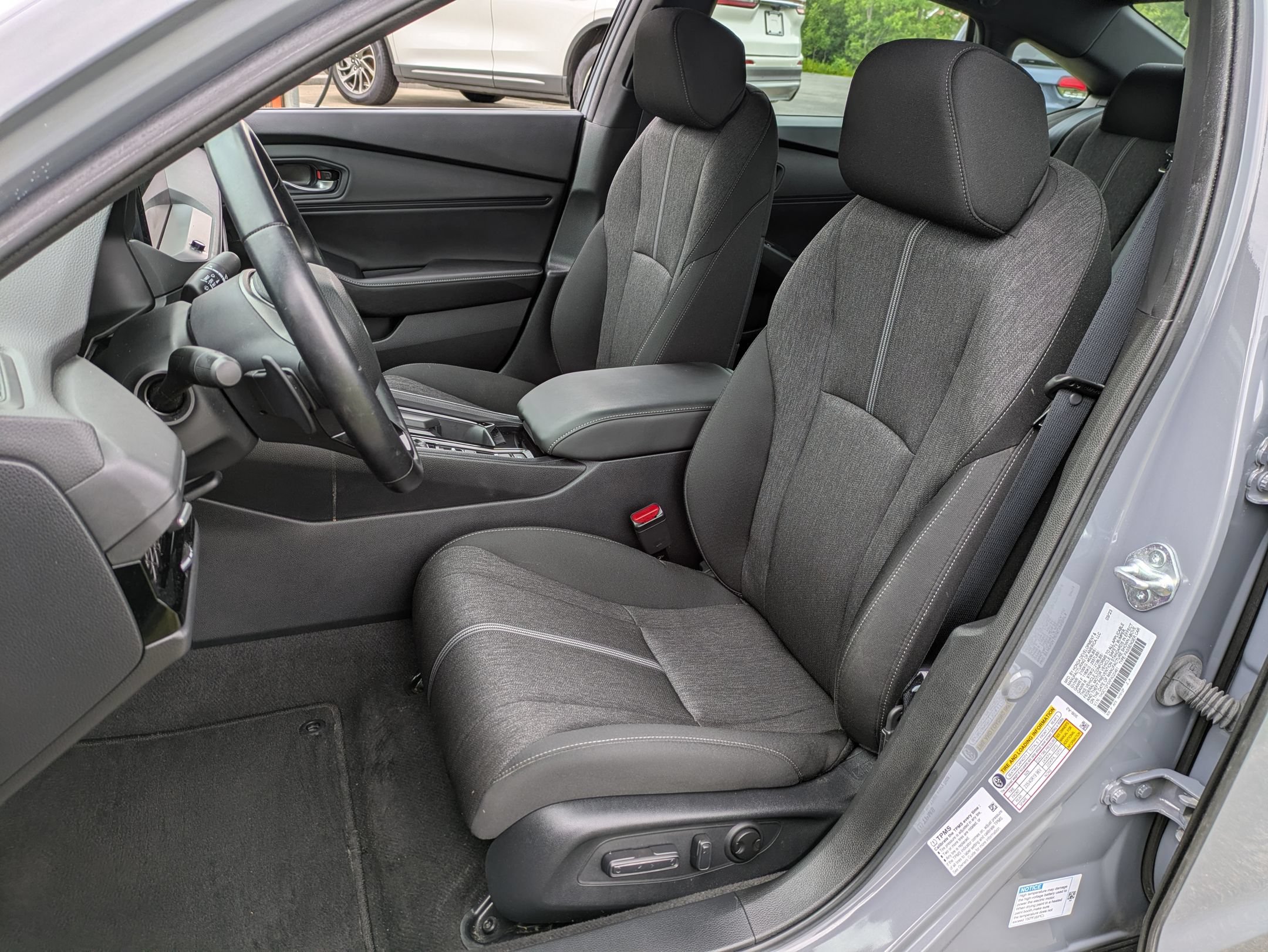 Used 2023 Honda Accord Sport image 7