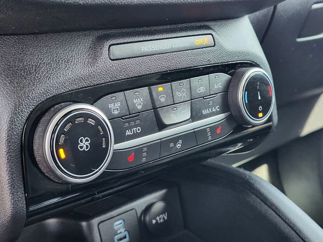 Certified 2022 Ford Escape SE w/ Cold Weather Package image 22