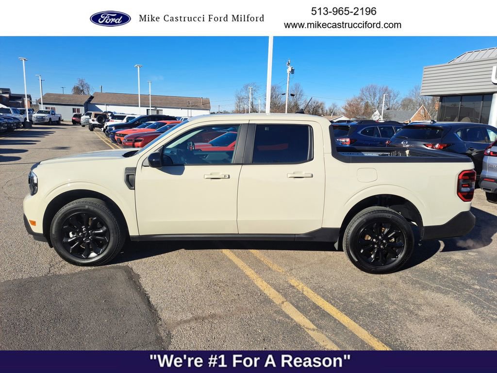 Certified 2024 Ford Maverick Lariat w/ Black Appearance Package image 6