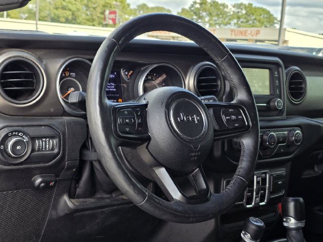 Used 2018 Jeep Wrangler Unlimited Sport S AWD/4WD image 24