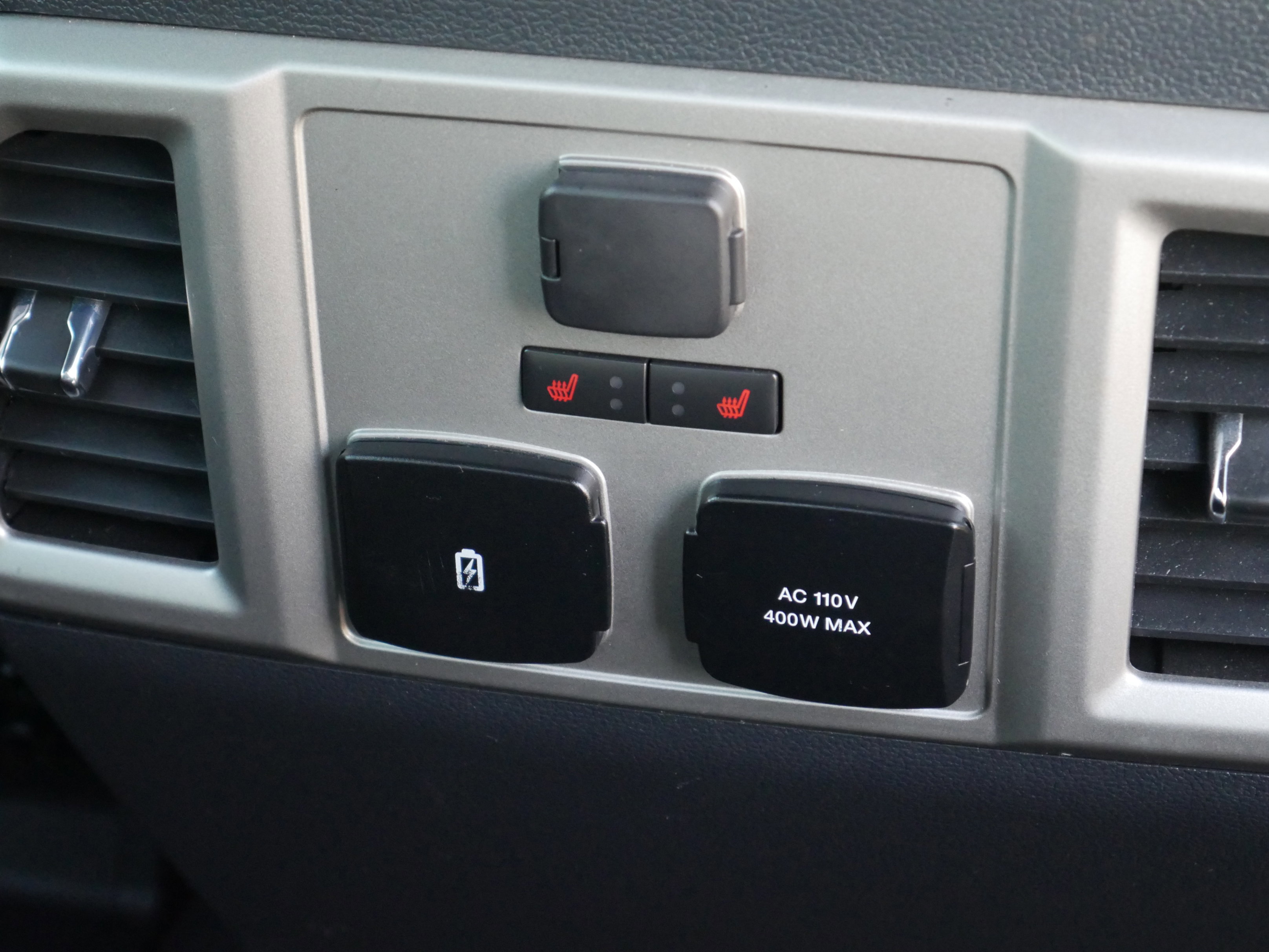 Certified 2022 Ford F350 Lariat w/ Lariat Ultimate Package image 36