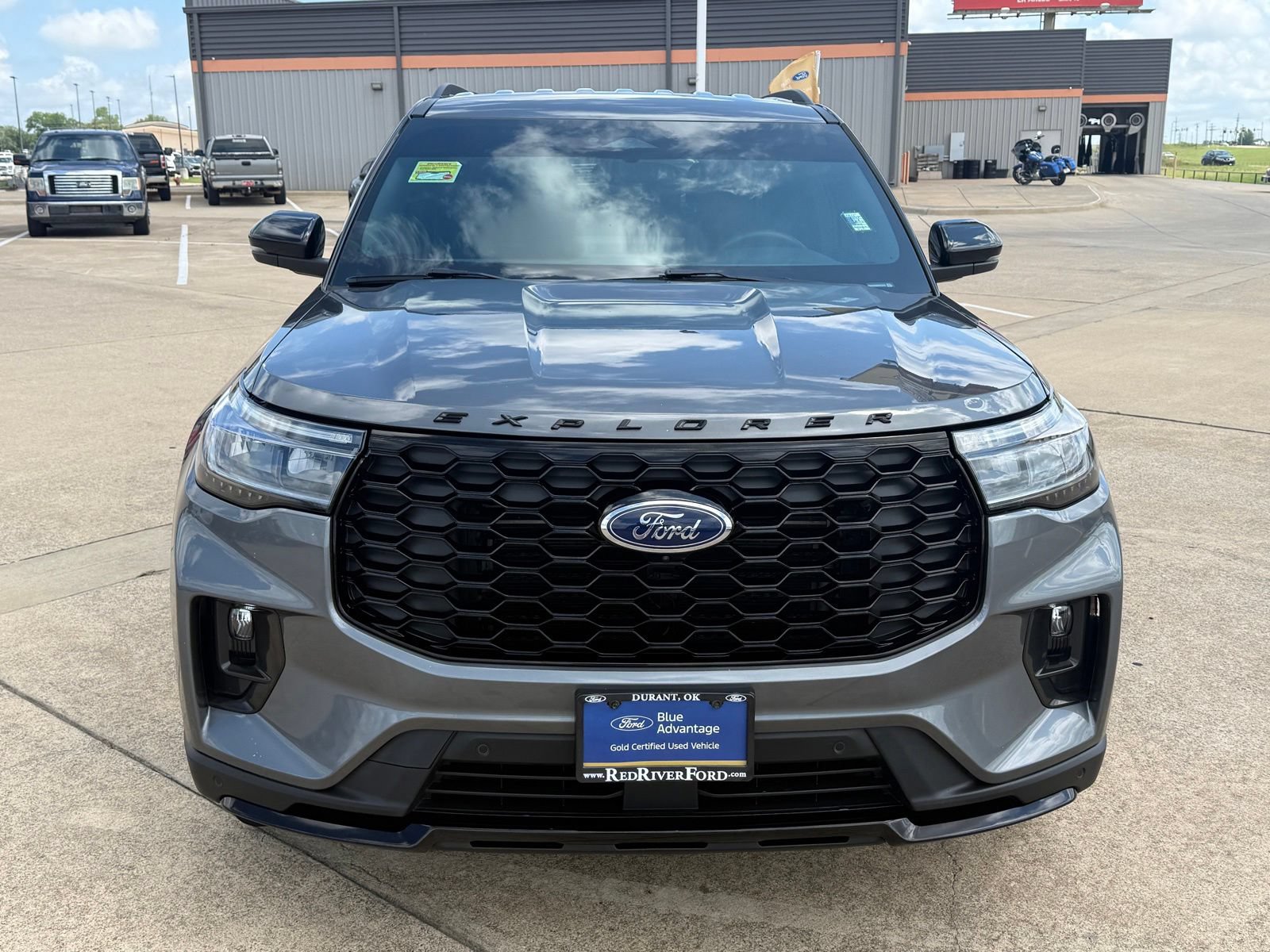 Certified 2025 Ford Explorer ST-Line RWD image 2