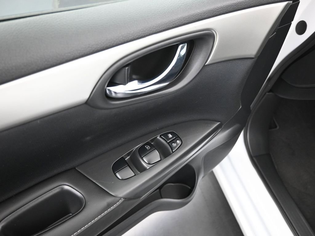 Used 2019 Nissan Sentra S FWD image 14