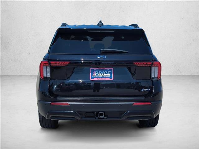 Certified 2025 Ford Explorer ST-Line w/ ST-Line Street Pack AWD/4WD image 8