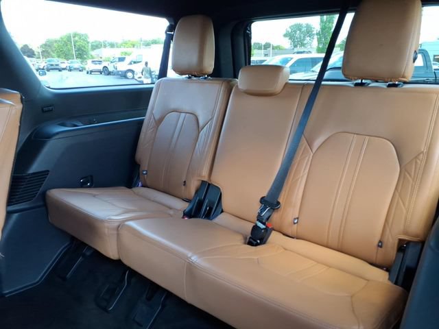 Certified 2023 Ford Expedition Max Platinum AWD/4WD image 11