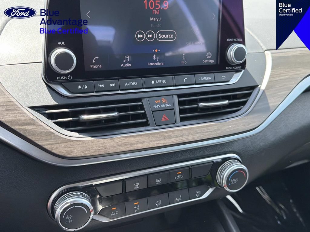 Used 2025 Nissan Altima 2.5 SV FWD image 24