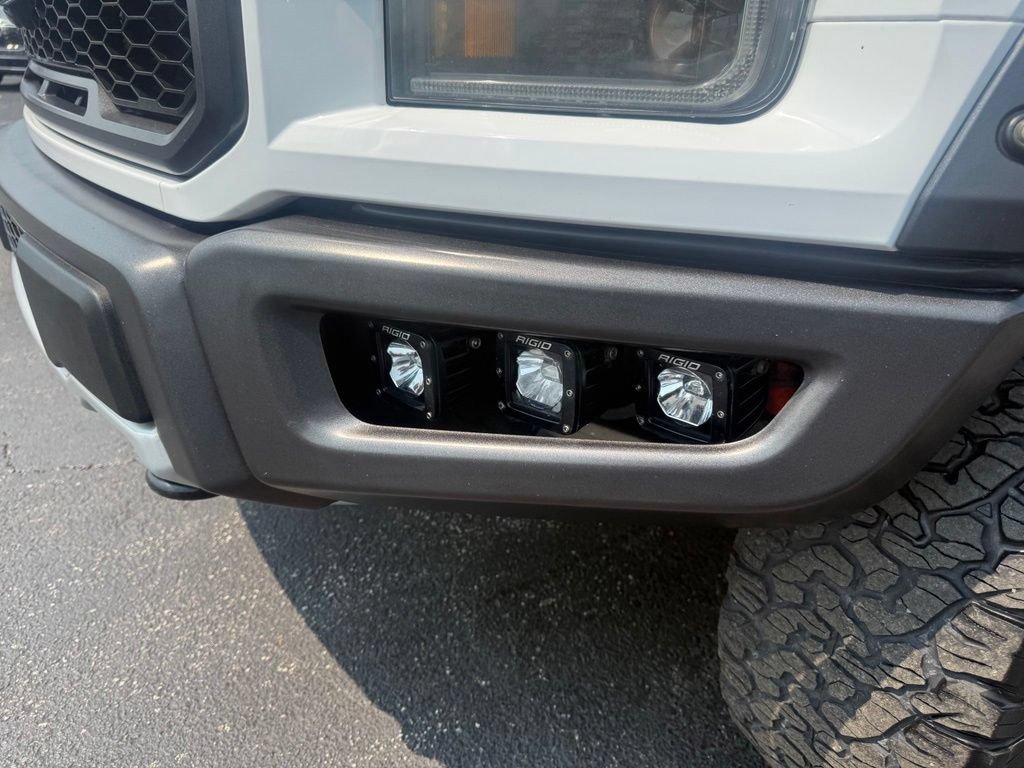 Certified 2019 Ford F150 Raptor w/ Equipment Group 802A Luxury AWD/4WD image 17