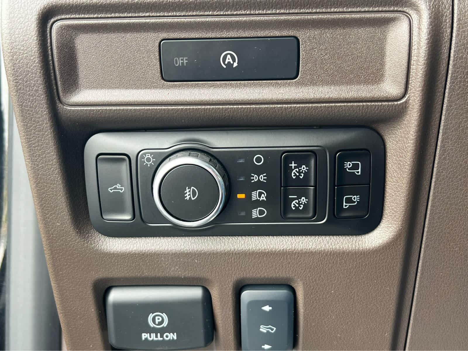 Certified 2025 Ford F150 King Ranch AWD/4WD image 34