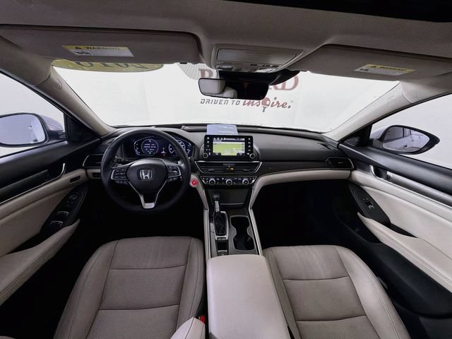 Used 2018 Honda Accord Touring image 30
