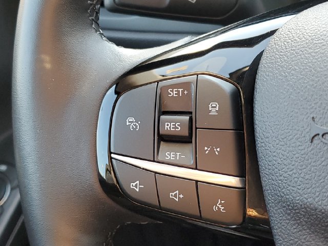 Certified 2024 Ford Escape Platinum AWD/4WD image 11