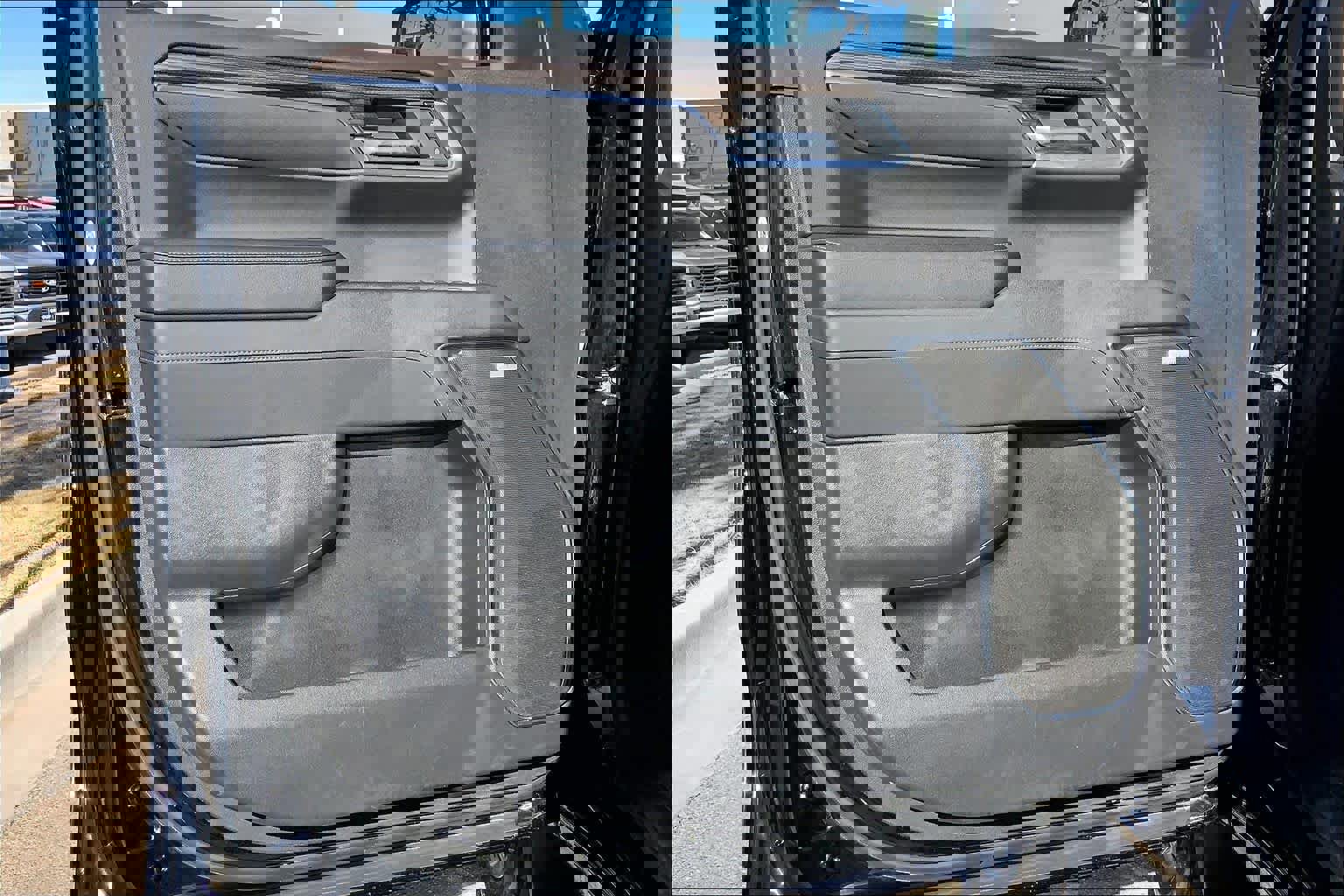 Used 2023 Chevrolet Silverado 1500 RST w/ Convenience Package II image 21