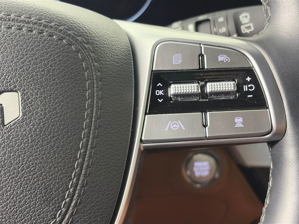 Used 2025 Kia Telluride SX X-Line AWD/4WD image 17