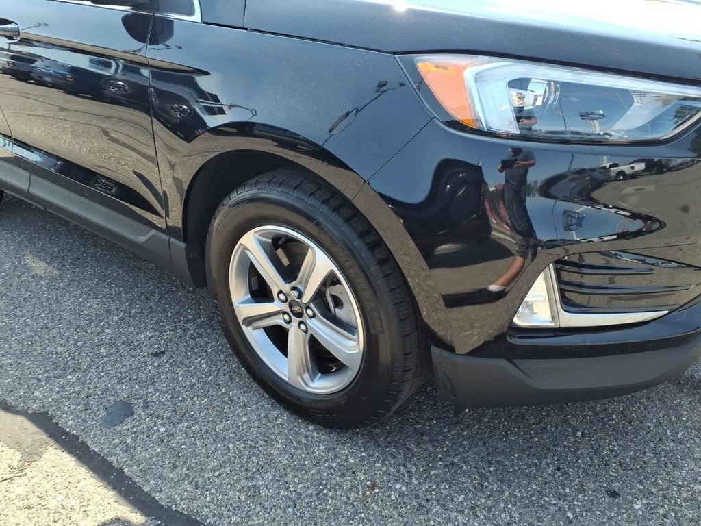 Certified 2024 Ford Edge SEL w/ Convenience Package AWD/4WD image 5
