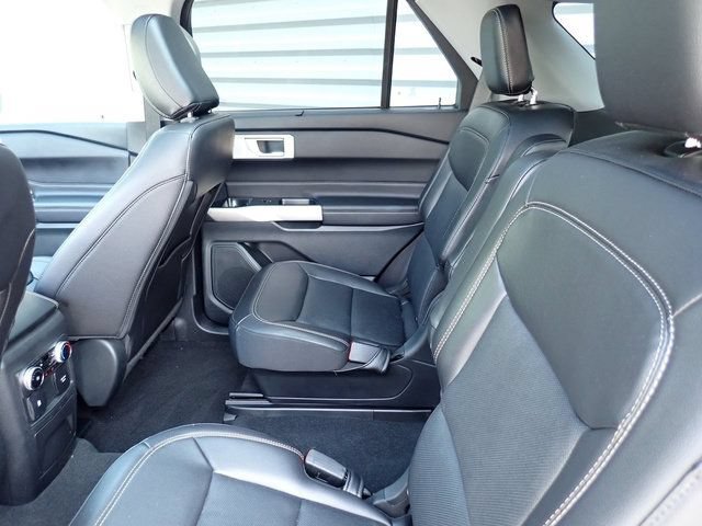 Certified 2024 Ford Explorer Limited w/ Limited Technology Package AWD/4WD image 20
