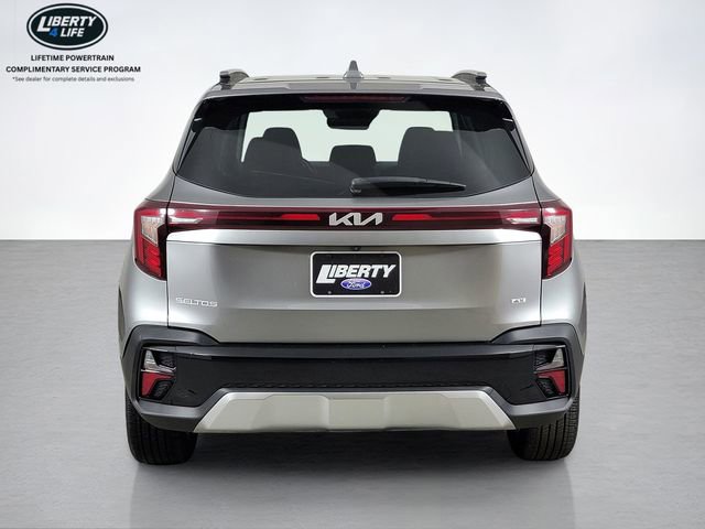 Used 2024 Kia Seltos S AWD/4WD image 4