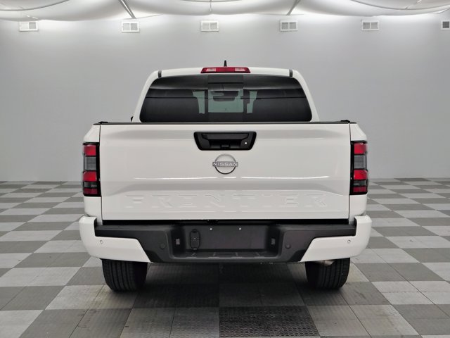 Used 2024 Nissan Frontier SL w/ Technology Package AWD/4WD image 5