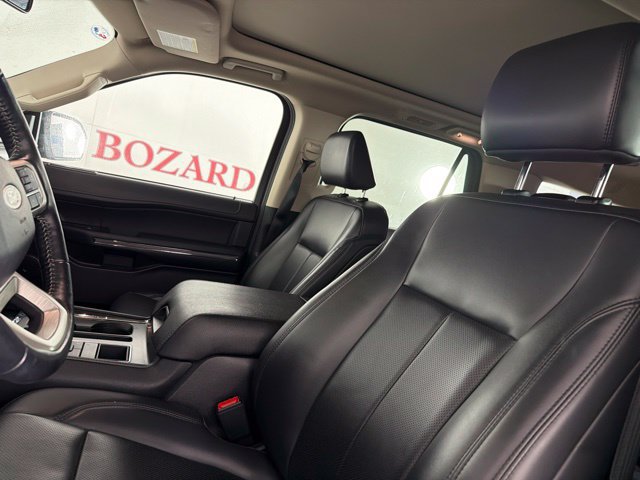 Certified 2024 Ford Expedition XLT RWD image 19