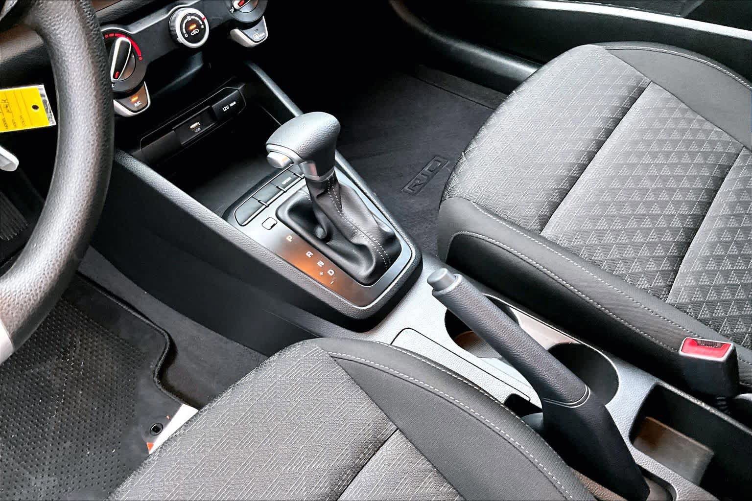 Used 2023 Kia Rio LX FWD image 18
