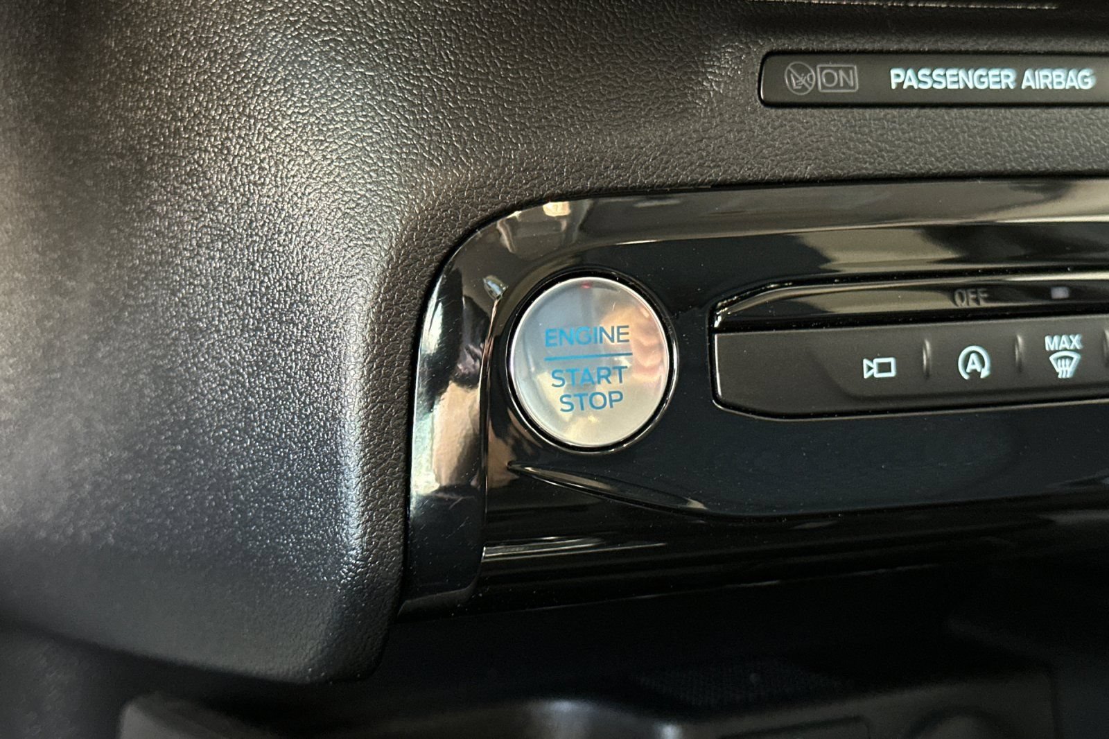 Certified 2024 Ford Escape Active w/ Tech Pack #2 FWD image 22